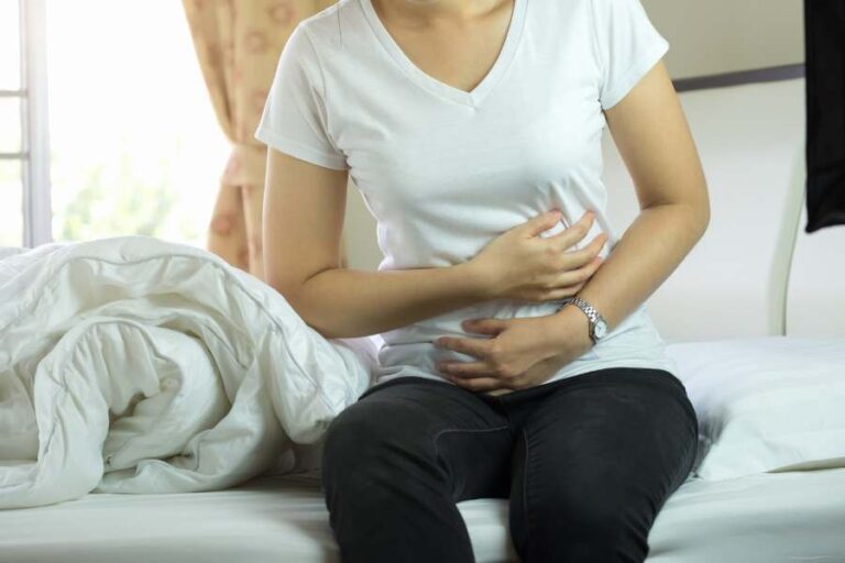 Abdominal pain emergency: when to seek help